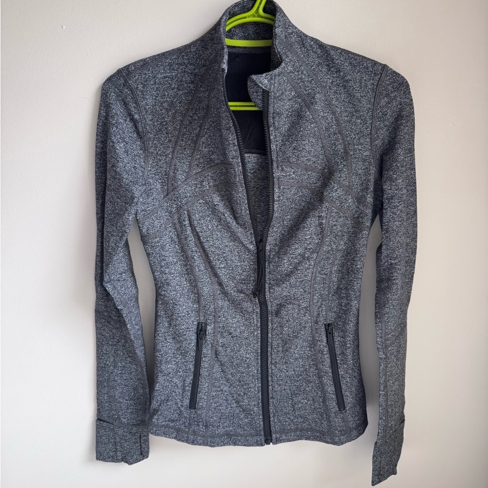 Lululemon RUNNING Jacket with Tailored Silhouette